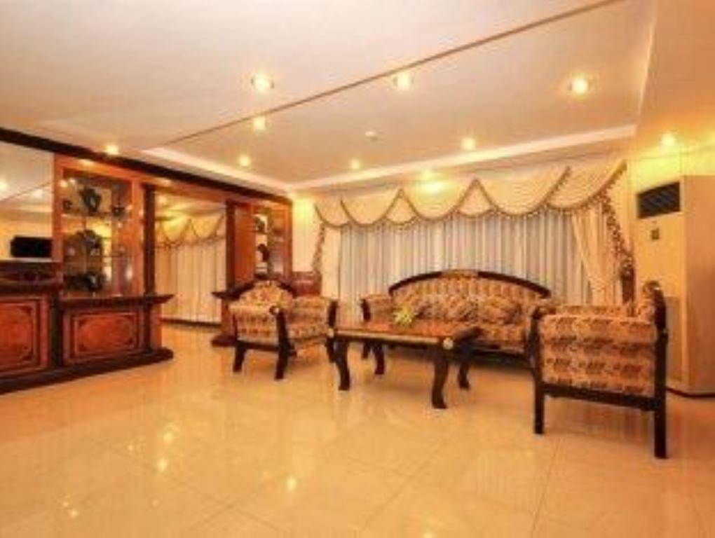 Jun Yue Hotel Phnom Penh Extérieur photo